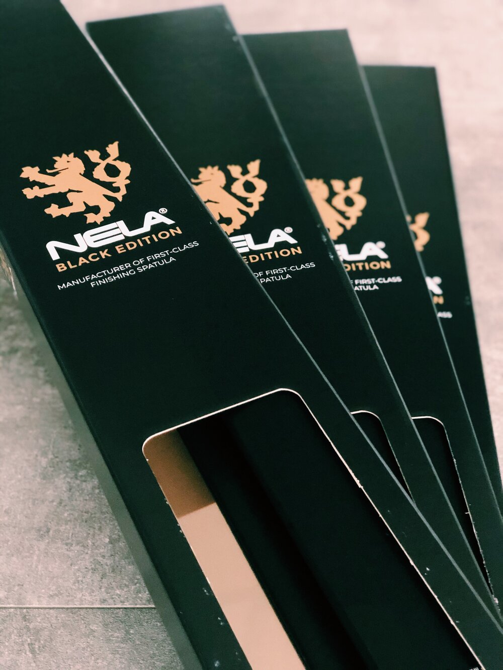 NELA Black Edition NELA Edge – Professional Finishing Spatula for Plastering and Rendering - Image 3